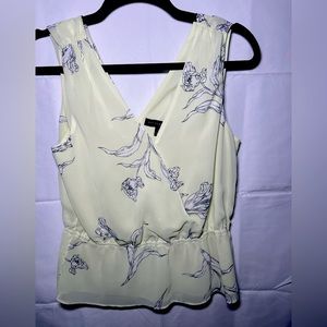 Banana Republic, pale yellow, elegant flower design, size small, tank top.